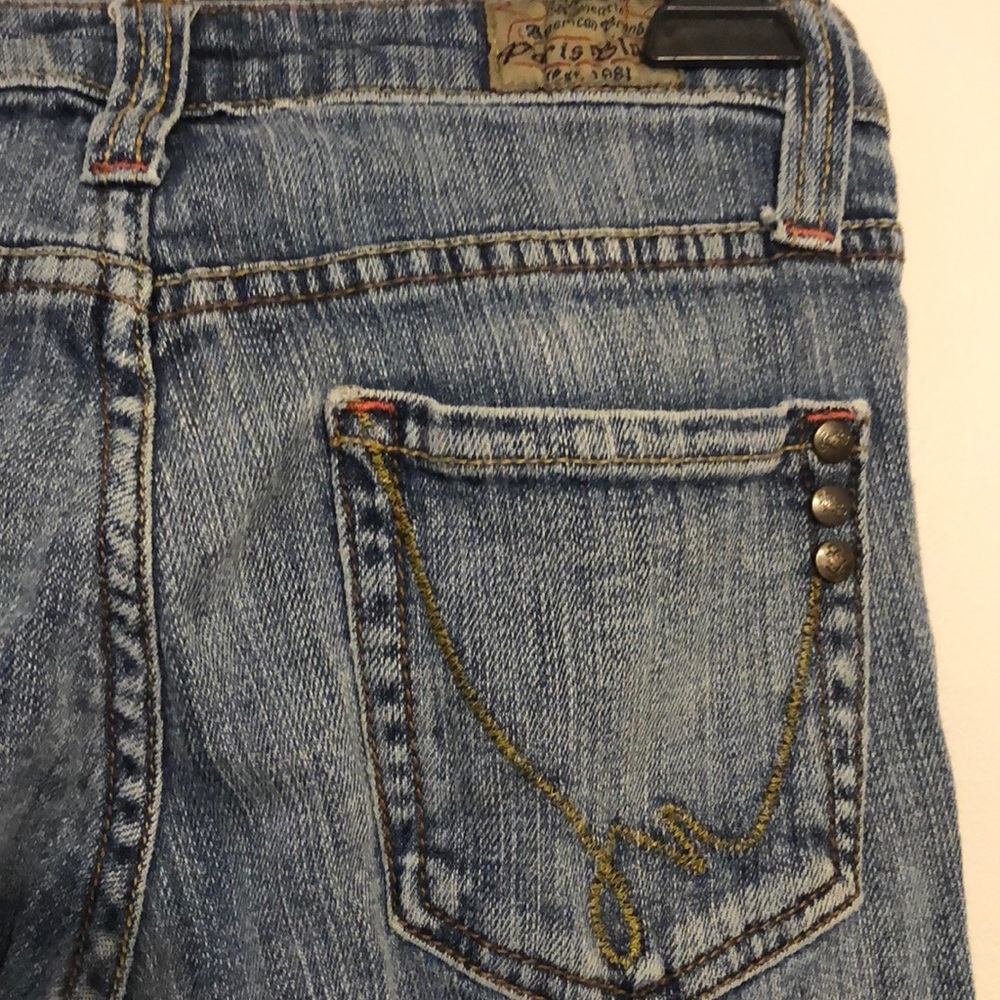 Jeans - Picture 3 of 4